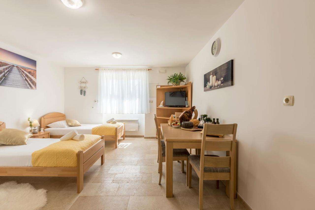 Villa Loza - Resort Moja Stina Seoca Extérieur photo
